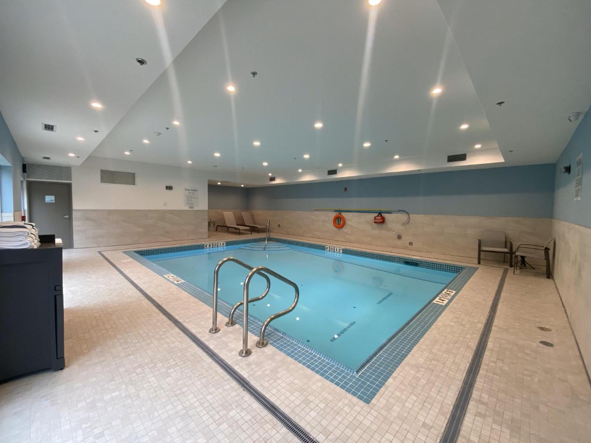 Holiday Inn Express & Suites - Courtenay - Comox By Ihg Eksteriør billede